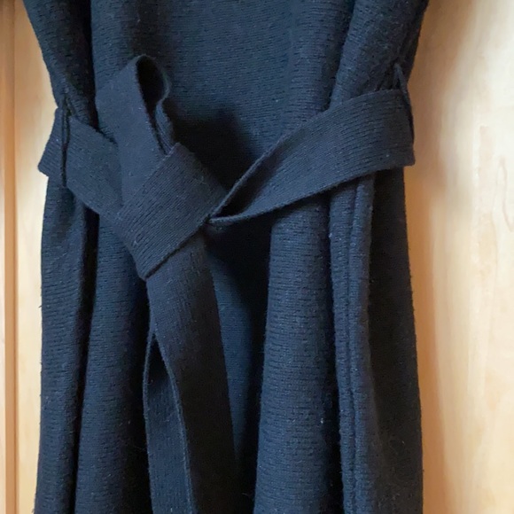 GAP Sweater Dress - Picture 5 of 15